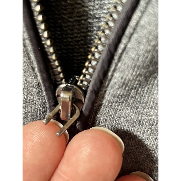 Hugo Boss Tracksuit Jacket Full Zip Sweater Men Size XL Gray Flaw Read.     O - Picture 6 of 8